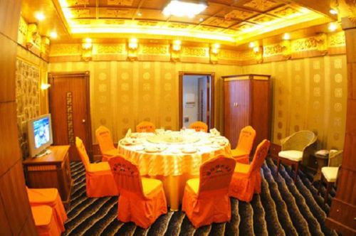 Holiday City Hotel Liyang Restaurant foto